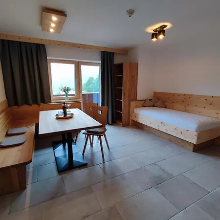 Apart Ideal 4* Ladis