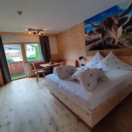 Ideal Apartahotel Ladis