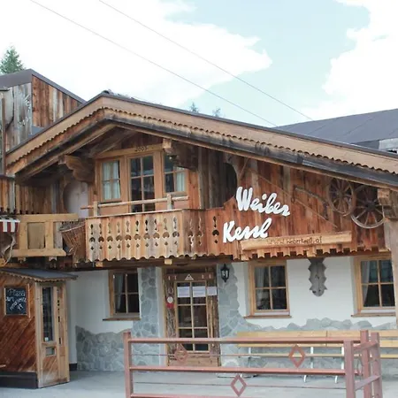 Apart Ideal 4* Ladis