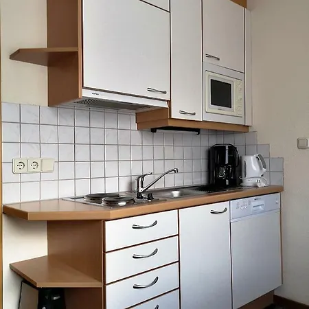 Ideal Ladis