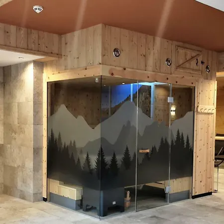 Appart hôtel Ideal 4*