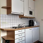 Ideal Ladis
