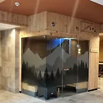 Aparthotel Ideal 4*