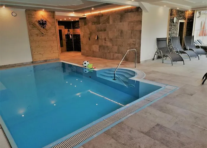 Ideal Apart-hotel Ladis