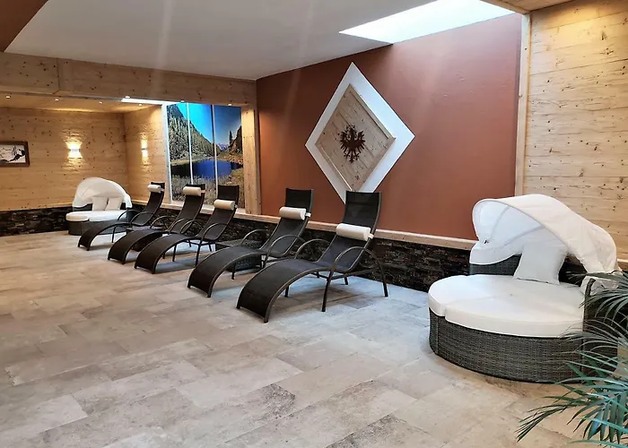 Apart-hotel Ideal 4*